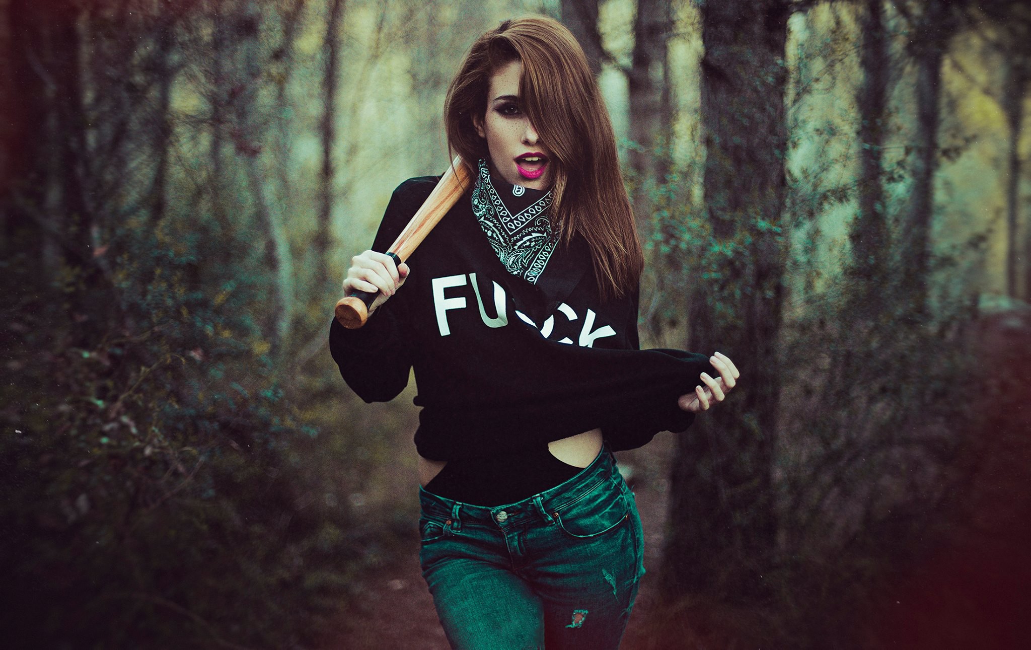 Take a pause and enjoy Sassy girls — streaming from Istanbul